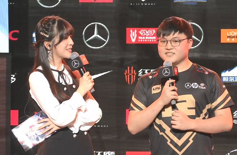 九游会-重返赛场首场状态出色，篮网观众沸腾！，Uzi重返赛场赛场气氛高涨的简单介绍