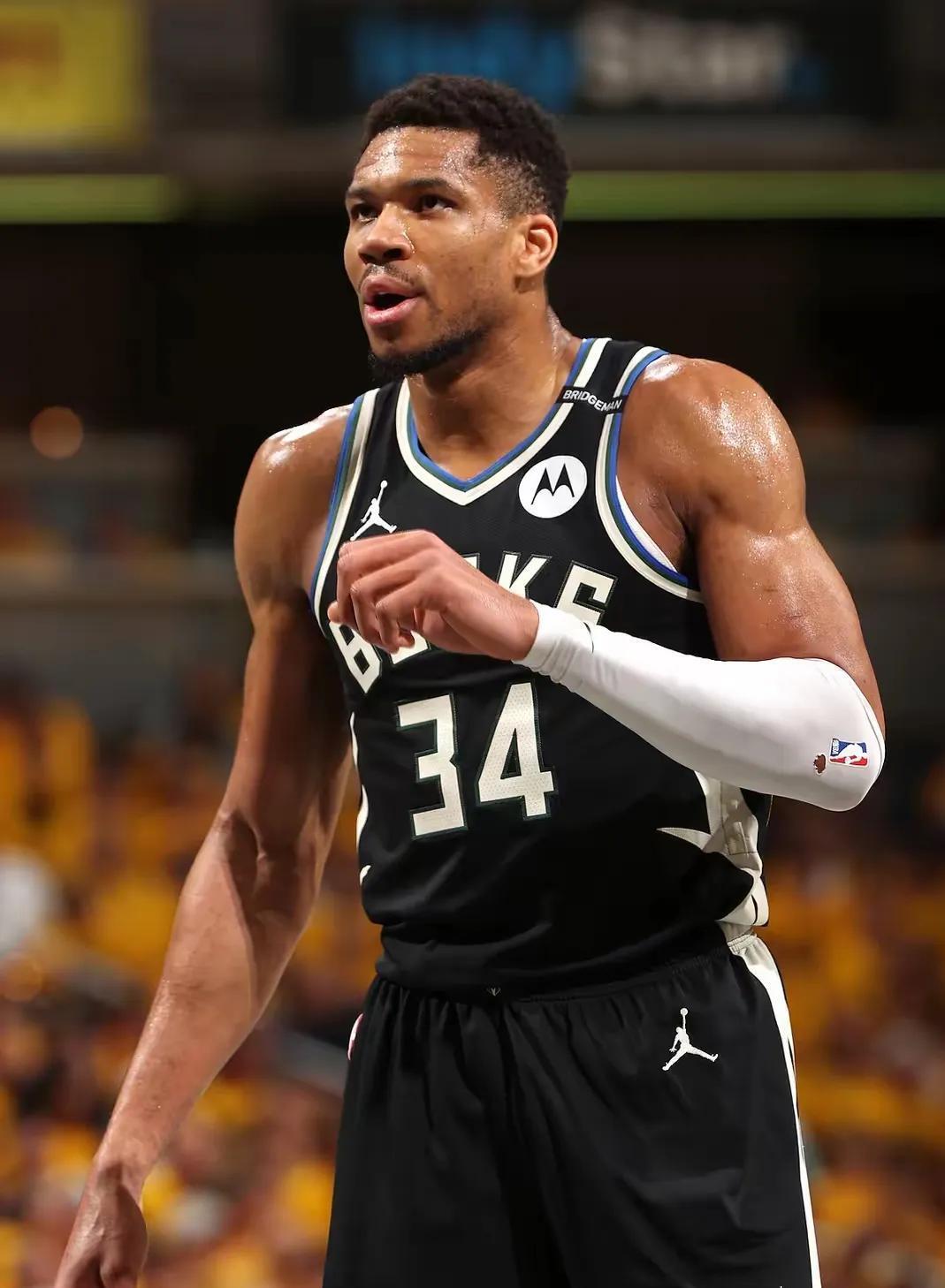 九游-包含字母哥连续五场比赛得分超过精彩发挥，IG挑战极限！的词条