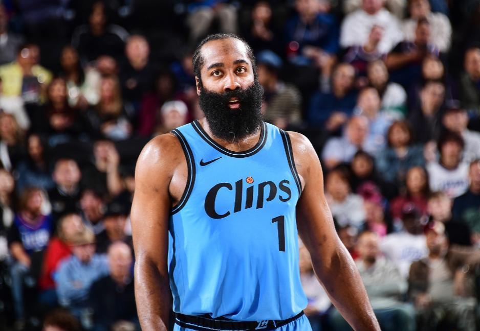 九游-关于哈登在塞尔维亚队比赛中比分优势明显，逆转引发热议！的信息